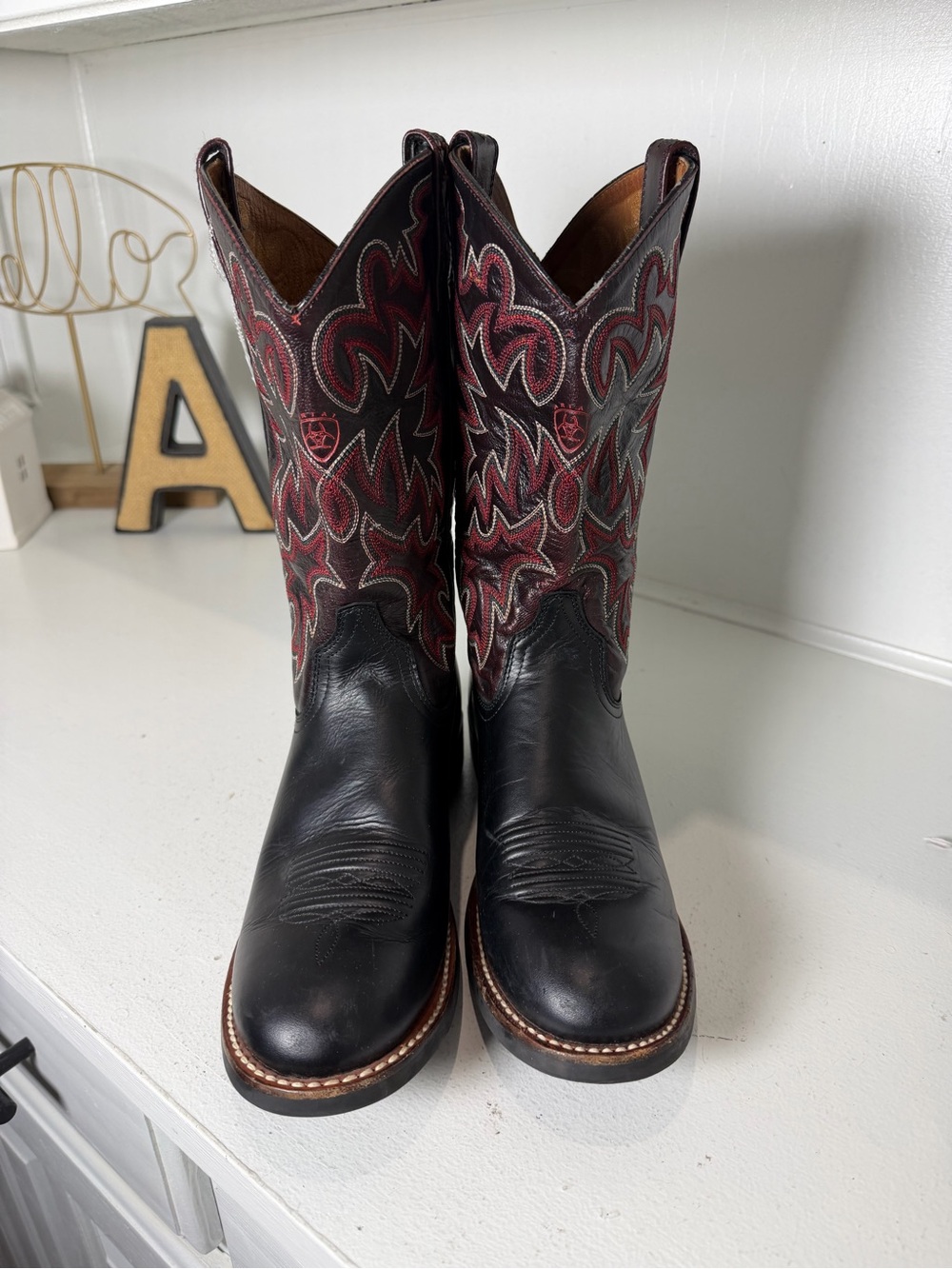 Ariat Womens 6 Black Leather Red Embroidered Square Toe Cowboy Boots Western - Picture 2 of 9